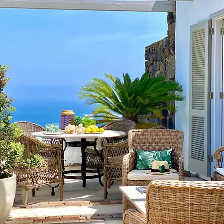 Exclusiva Casa Canaria Con Magníficas Vistas Al Mar Сasa de vacaciones La Orotava