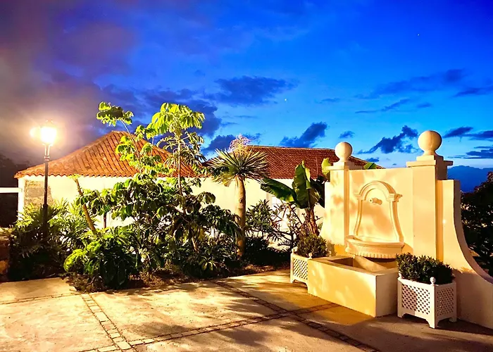 Vakantiehuis Casa Badana, Exclusiva Casa Privada Con Piscina Y Vistas Al Mar