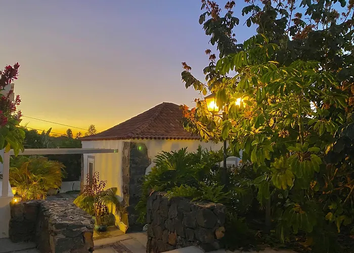 Casa Badana, Exclusiva Casa Privada Con Piscina Y Vistas Al Mar Vakantiehuis