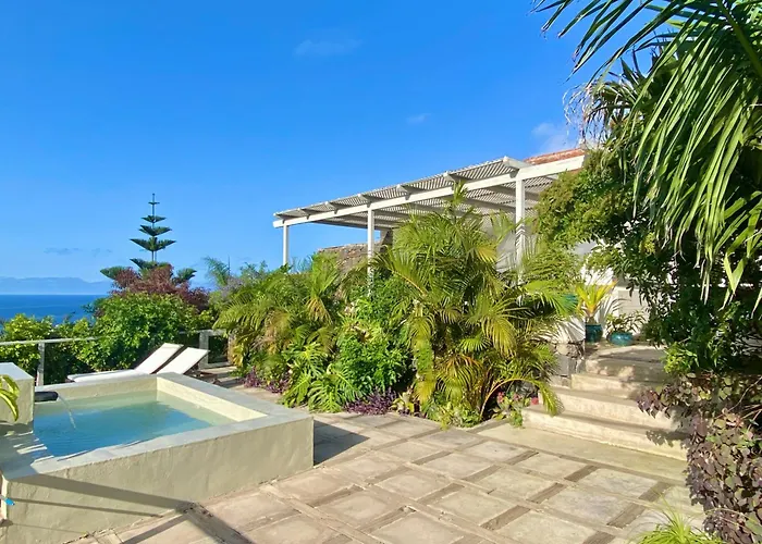 Hébergement de vacances Casa Badana, Exclusiva Casa Privada Con Piscina Y Vistas Al Mar