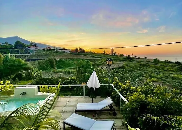 Vakantiehuis Casa Badana, Exclusiva Casa Privada Con Piscina Y Vistas Al Mar