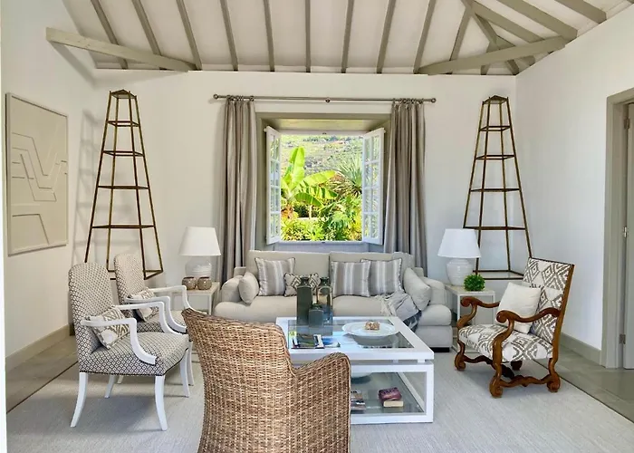 Vakantiehuis Casa Badana, Exclusiva Casa Privada Con Piscina Y Vistas Al Mar