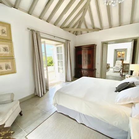 בית נופש Casa Badana, Exclusiva Casa Privada Con Piscina Y Vistas Al Mar לה אורוטבה