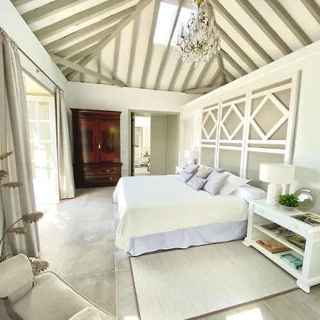 Casa Badana, Exclusiva Casa Privada Con Piscina Y Vistas Al Mar לה אורוטבה