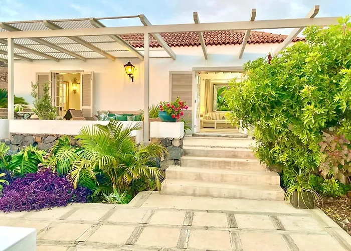 Casa Badana, Exclusiva Casa Privada Con Piscina Y Vistas Al Mar *