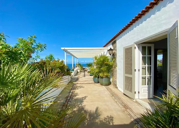 Casa Badana, Exclusiva Casa Privada Con Piscina Y Vistas Al Mar