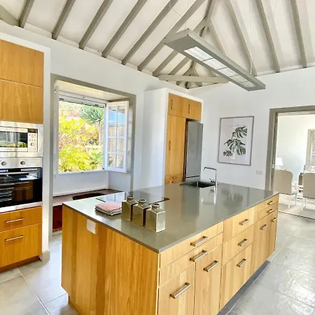 Ferienhaus Casa Badana, Exclusiva Casa Privada Con Piscina Y Vistas Al Mar *